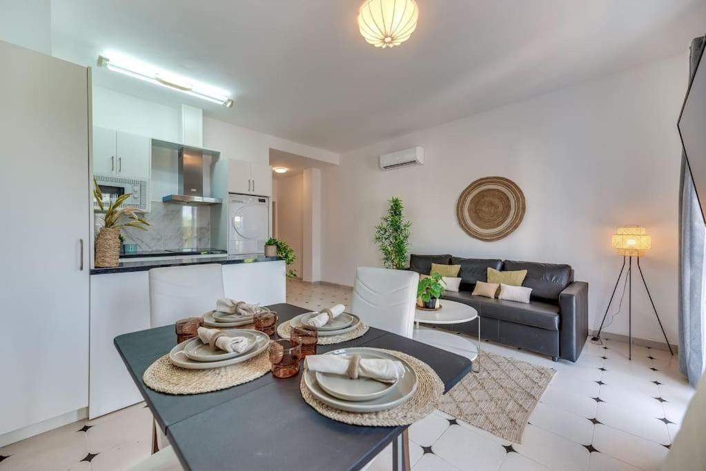 Lxr La Perla Renovated 2Hab. Apt Benalmádena Eksteriør bilde